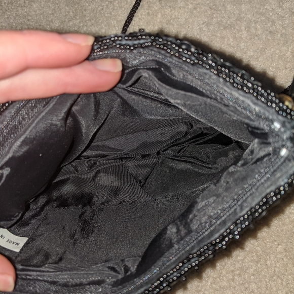 Black, silver, gold sequin mini purse - Picture 3 of 7